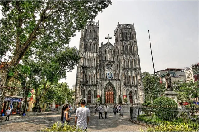 Hanoi Lakeside Premium Hotel