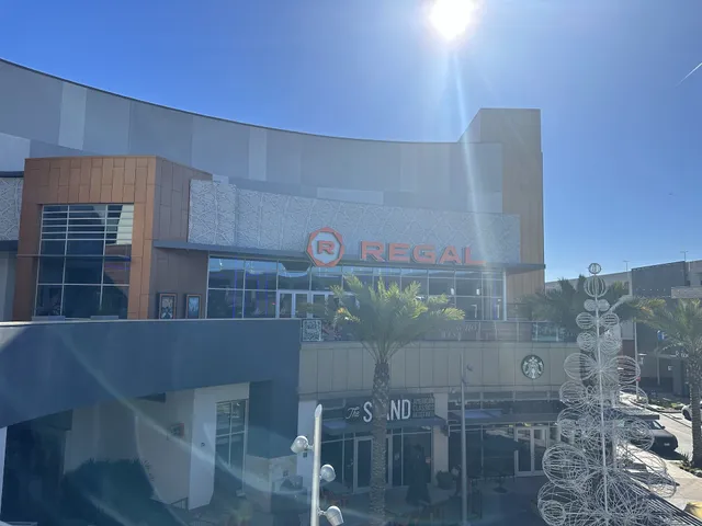 Regal North Hollywood