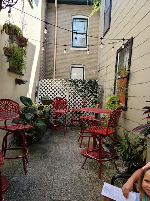 Cousteau's Waffle and Milkshake Bar