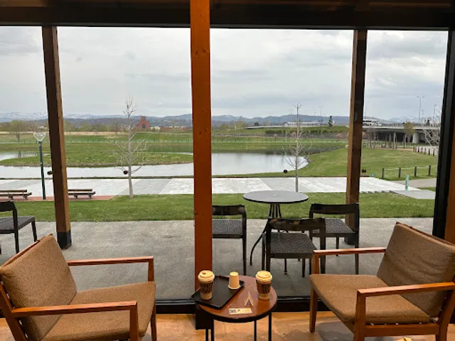 Starbucks Coffee - Asahikawa Kitasaito