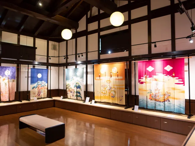 Hanayome Noren Museum (Bridal Curtain Museum)