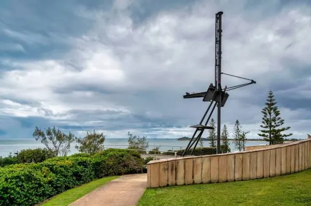 HMAS Brisbane Lookout