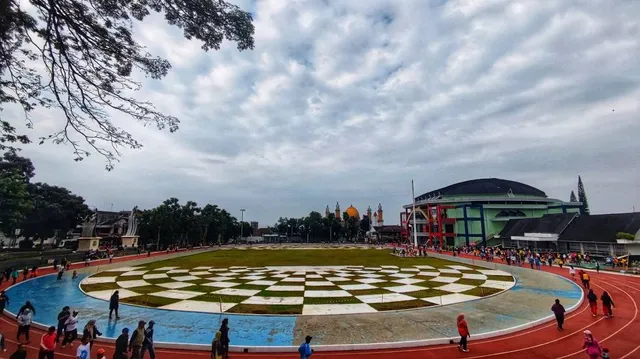 Taman Kota Lapang Merdeka Sukabumi