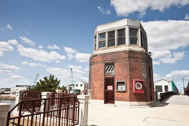Canalport Riverwalk Park