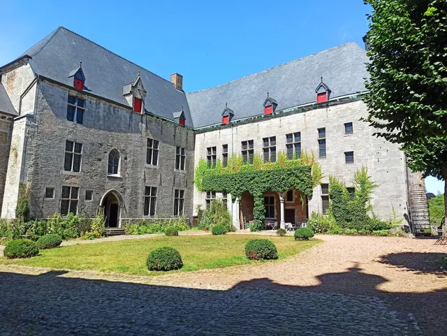 Ecaussines-Lalaing fortified castle