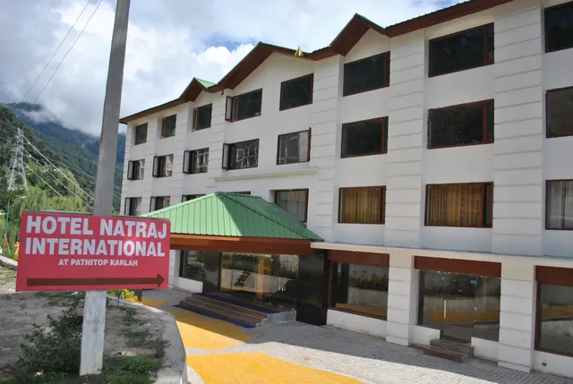 Hotel Natraj International Patnitop