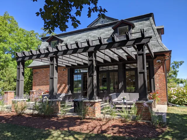 Kew Vineyards Estate Winery