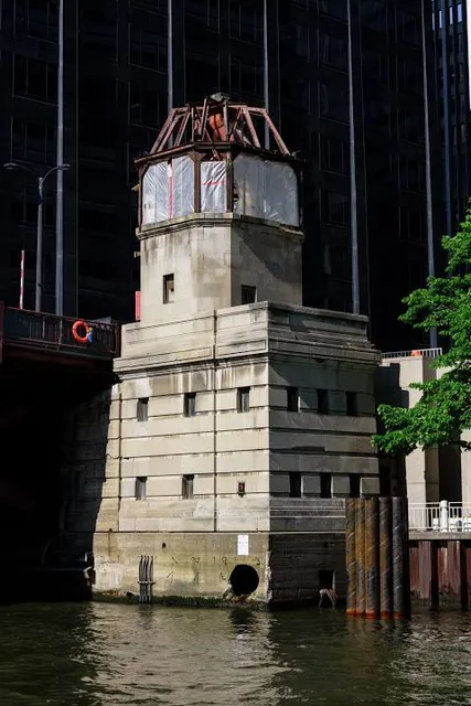 McCormick Bridgehouse & Chicago River Museum