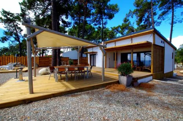 Les Villas de Vignale: Location maison vacances bungalow pieds dans l'eau sur la plage sable blanc proche bord mer BONIFACIO SARI-SOLENZARA CORSE