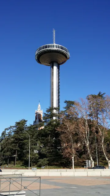 Moncloa's Lighthouse