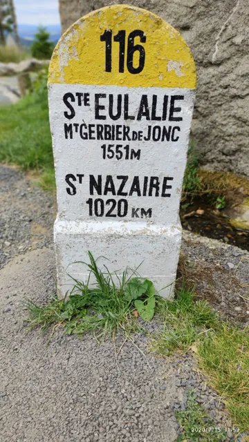 MAISON DE SITE DU GERBIER DE JONC