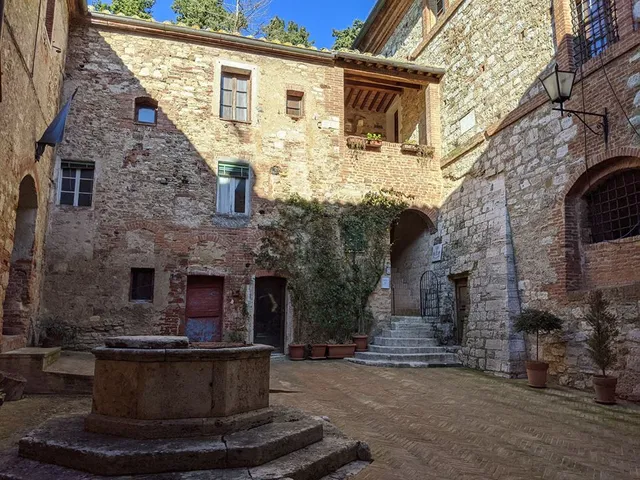 Antico Granaione B&B Residenza d'Epoca IT052026B9LCNLYMEY