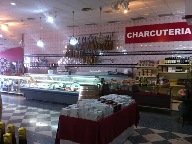 AREA DE SERVICIOS EL CASERIO