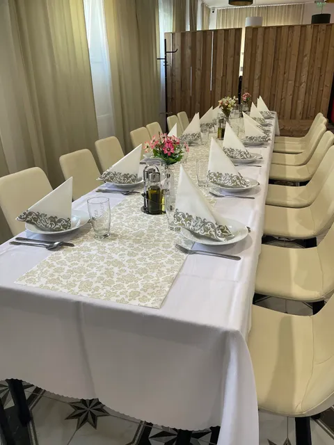 2 REST Reštaurácia a ubytovanie