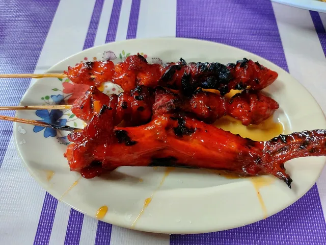 nur terang bulan seafood