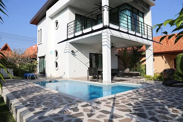 Seabreeze Residence Holiday Homes K15