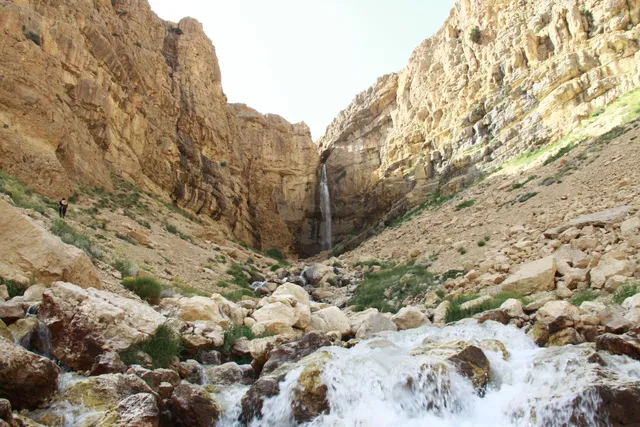 Khafr Waterfall