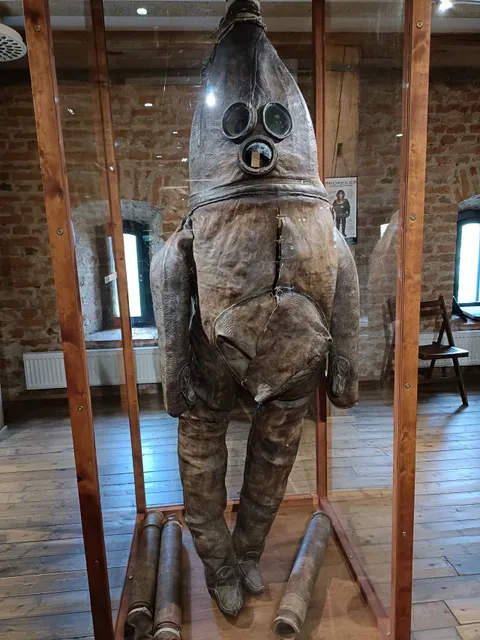 Warehouse Crown Museum