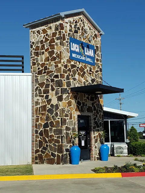Loca Luna Mexican Grill