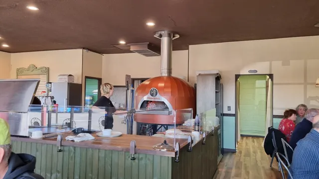 Pasquale's Autentico Woodfired Pizza and Bistro