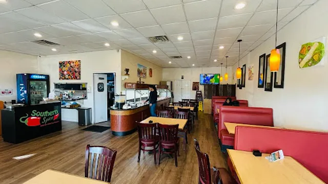 Southern Spice Indian Restaurant - Lawndale