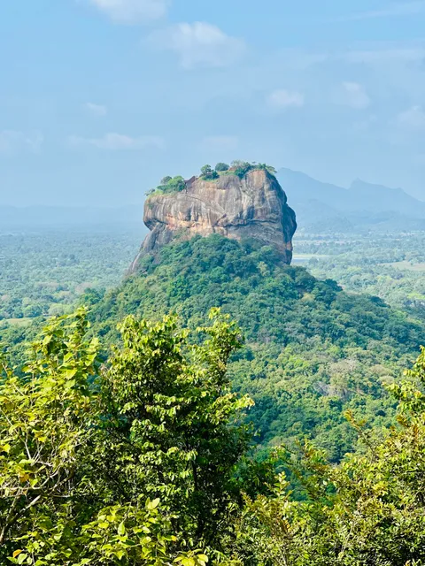 Pidurangala & Sigiriya Rock Viewpoint