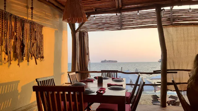 Pata Salada Beach Bar