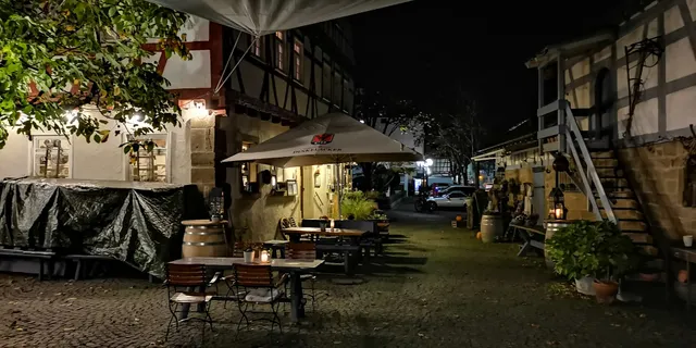 Im Schnitzbiegel - Hotel Hirsch GbR