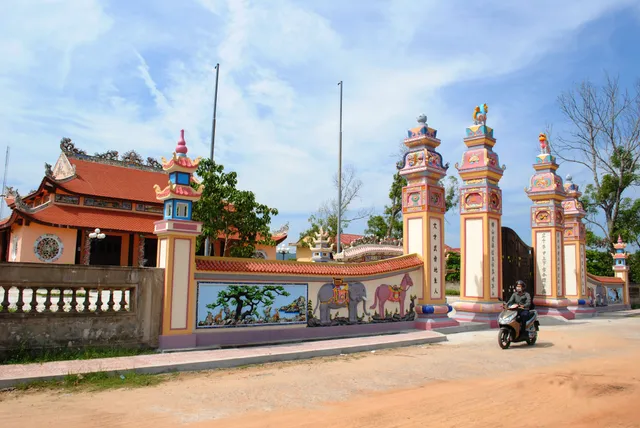 Đình làng Cao Lao Hạ