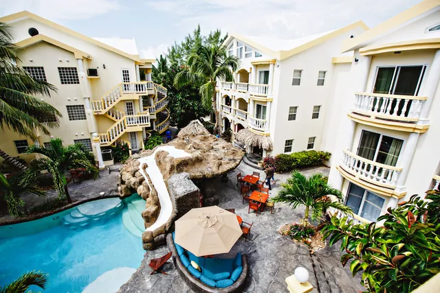 Pelican Reef Villas Resort