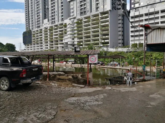 Kolam pancing ikan Bukit Jalil