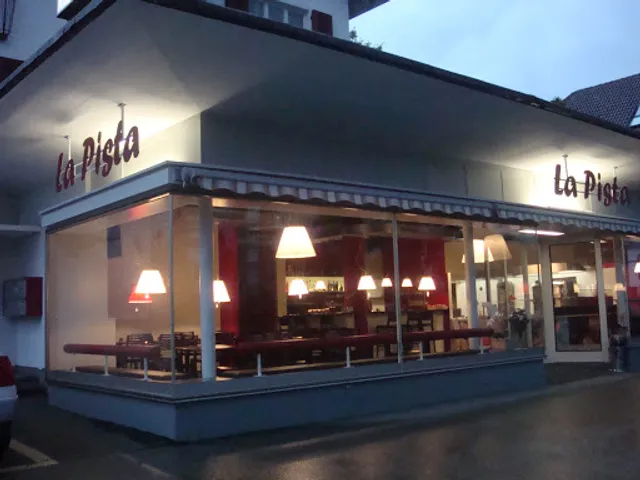 Caffè Bistro La Pista