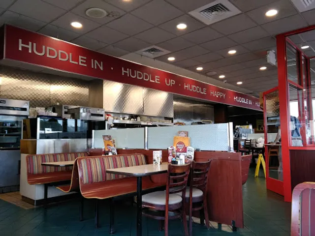 Huddle House