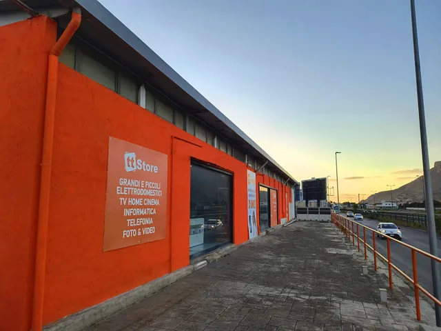 TT Store • Vendita telefonia • Informatica • Elettrodomestici - Viale Regione Siciliana