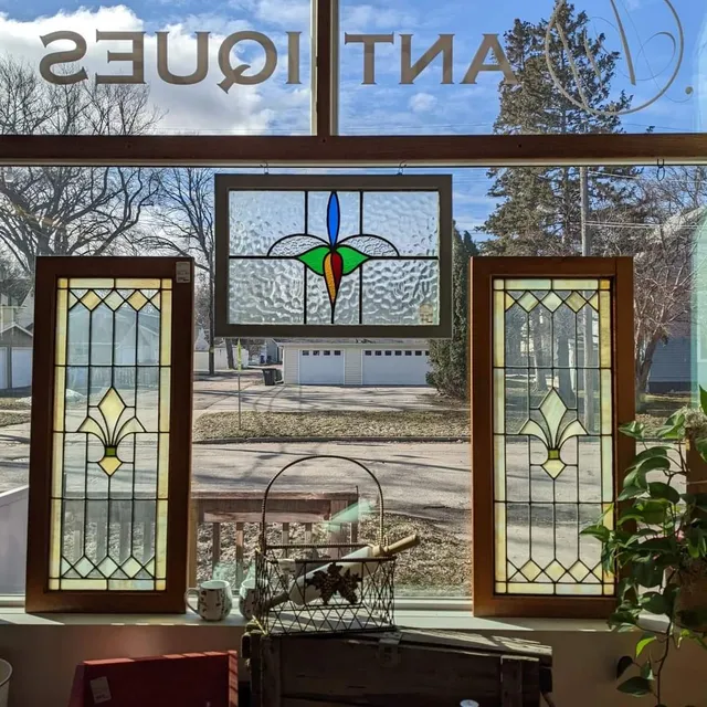 Aal Yours - Consignments, furniture, home decor and more