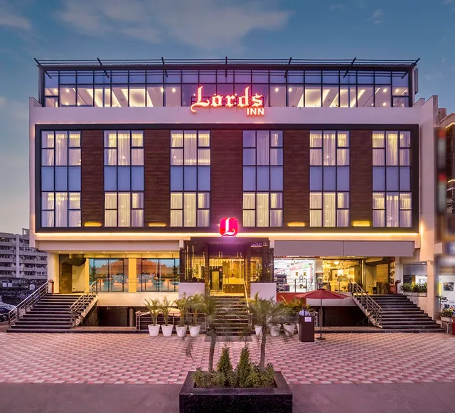 Lords Inn Chandigarh Zirakpur
