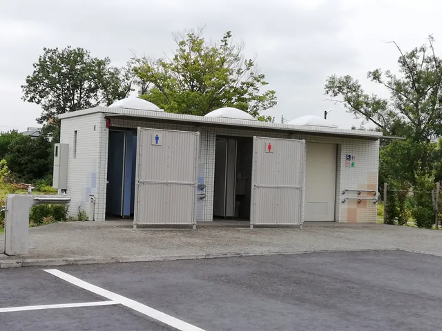 Nakazatoonsuichi Park