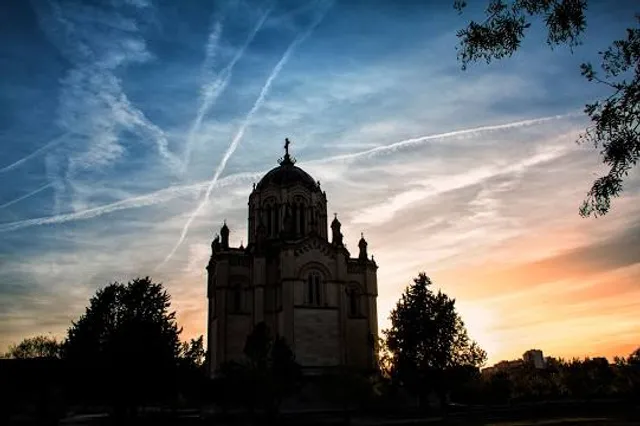 Fuente de la Niña Park