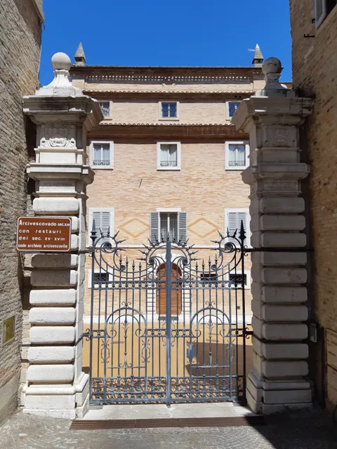 photo-1
