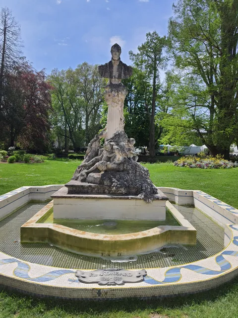 Prébendes d'Oé Garden