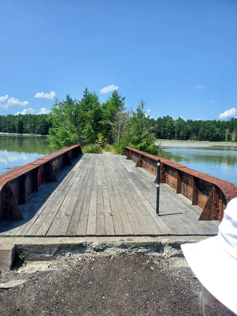 Old Pond Railway Trail