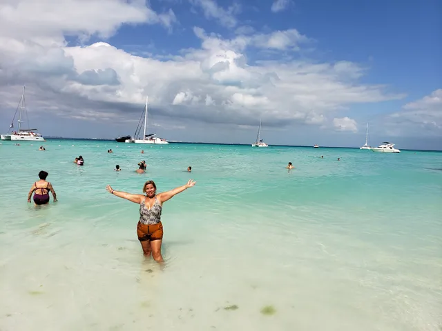 Azúcar at Sunset marina