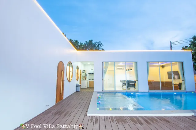 V Pool Villa Sattahip