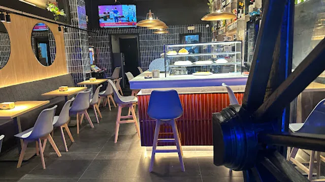 BAR LA RUEDA DE BILBAO • Pintxos • Raciones • Sándwiches • Tortillas • Desayunos • Café arábico • Vinos • Catering •LRBILBAO