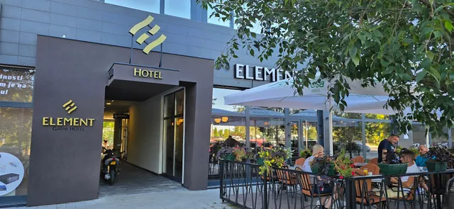 Hotel ELEMENT Novi Sad