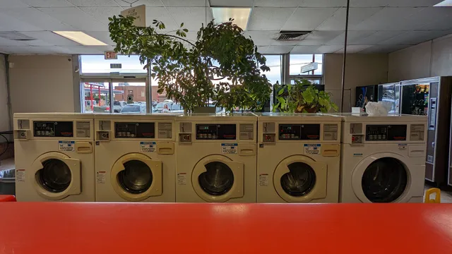 EZ Wash Laundromat llc