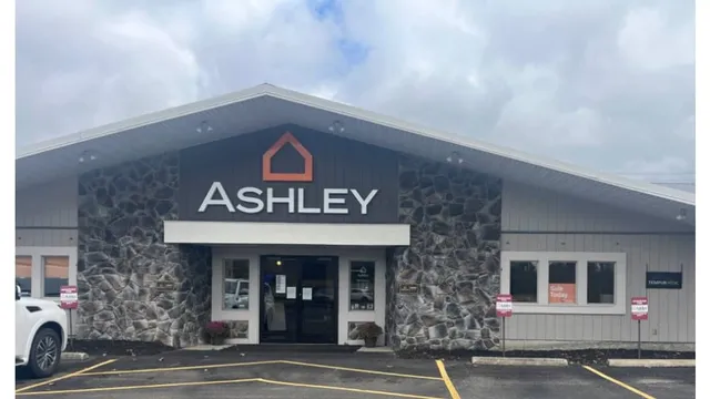 Ashley Store