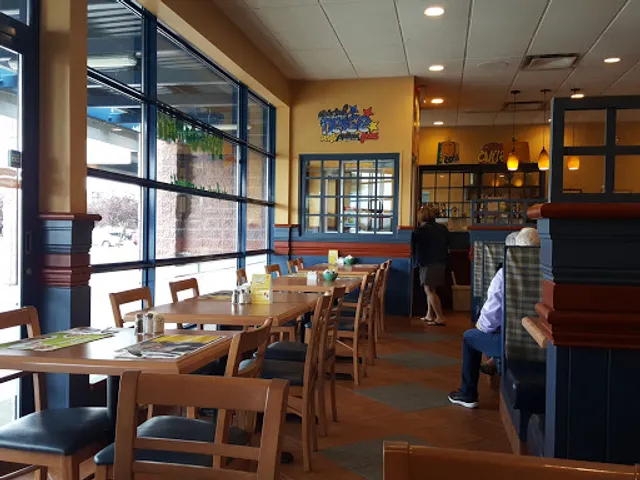 Cora déjeuners - Breakfast and Lunch