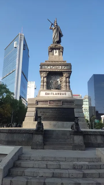 Monument to Cuauhtémoc