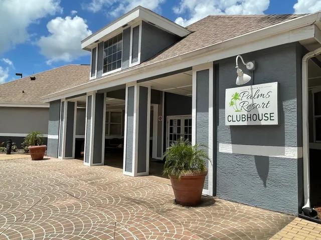 JAVA Vacation Villas